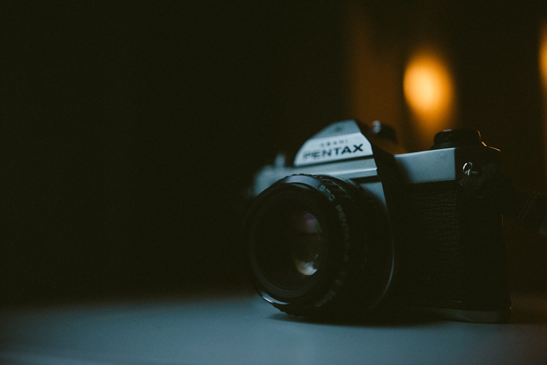 Capturing Moments: A Guide to Essential Photography Equipment Capturing Moments: A Guide to Essential Photography Equipment